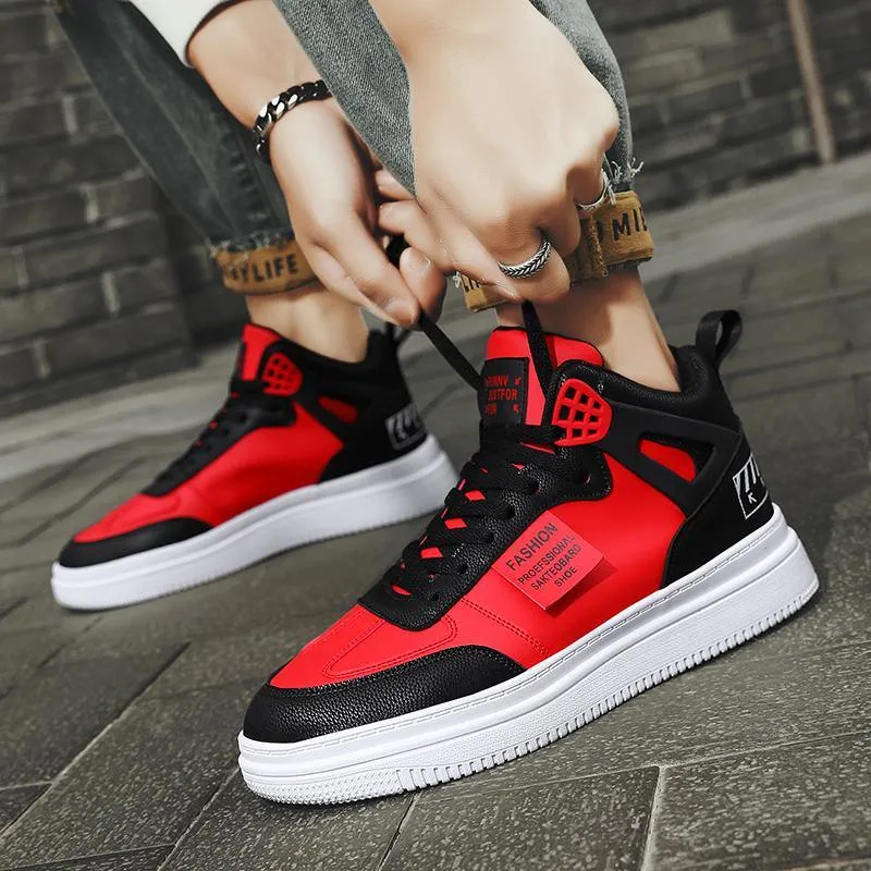 Retro Men's PU Leather Casual Sneakers